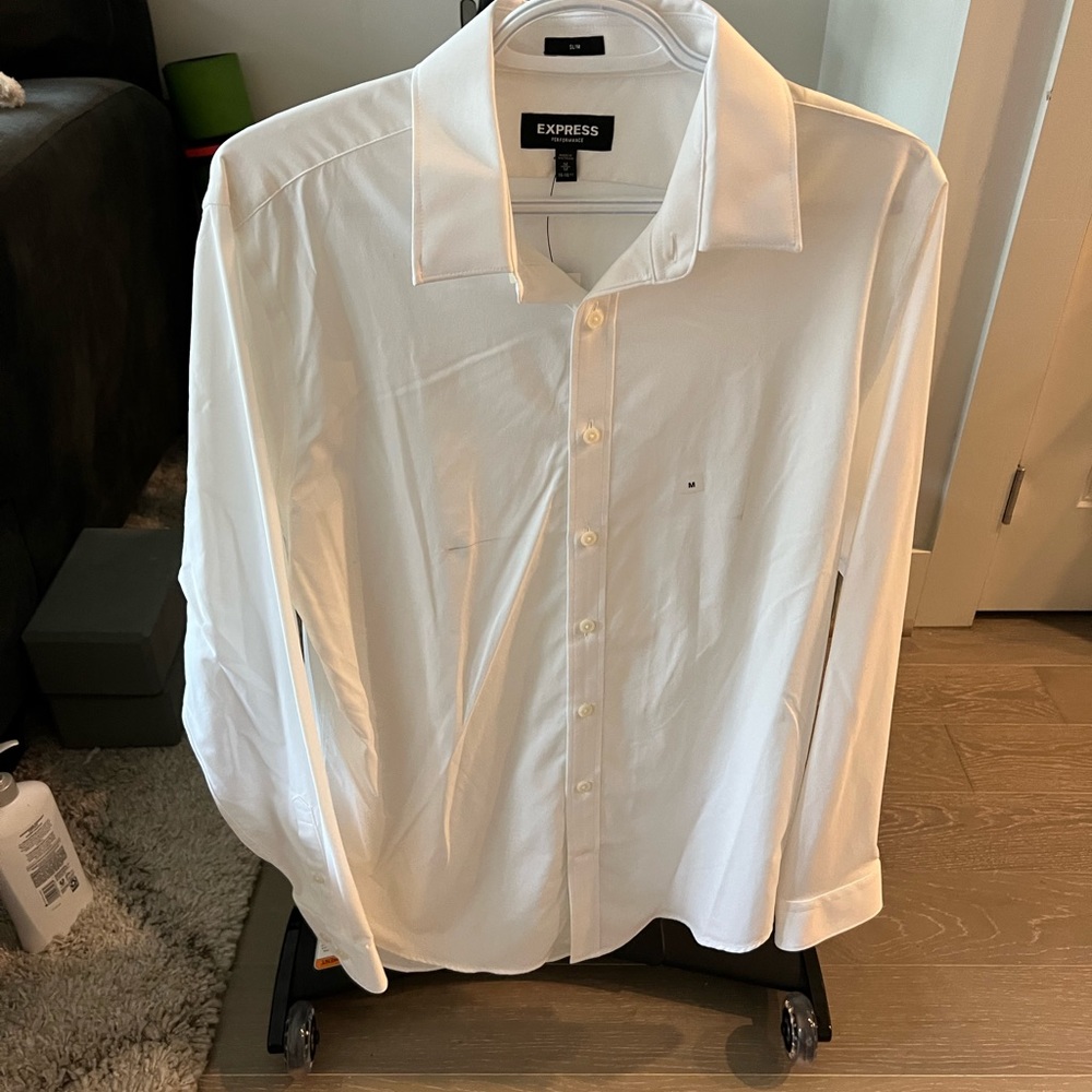Men’s Express Performance Dress Shirt